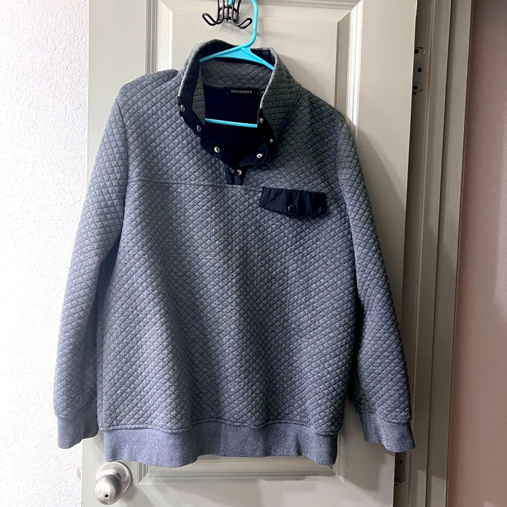 Quilted Pull Over Sweatshirt